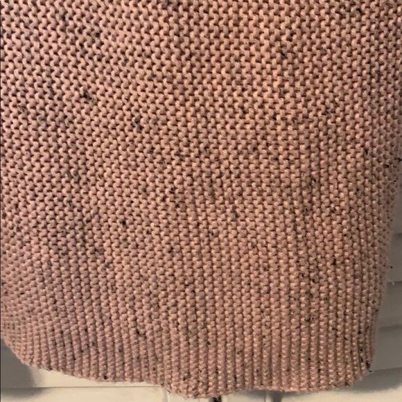 Pink H&M sweater - Picture 4 of 6